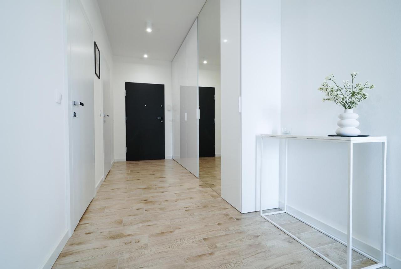 Urban Apartments Luxury Skyline Sokolska Towers 30A, 2 Free Garages, Gym & Sauna, Self Check-In Katowice Eksteriør bilde